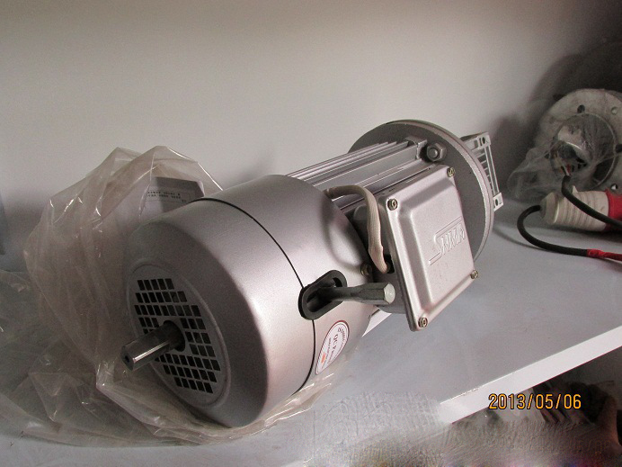 本溪快速門電機(jī)更換